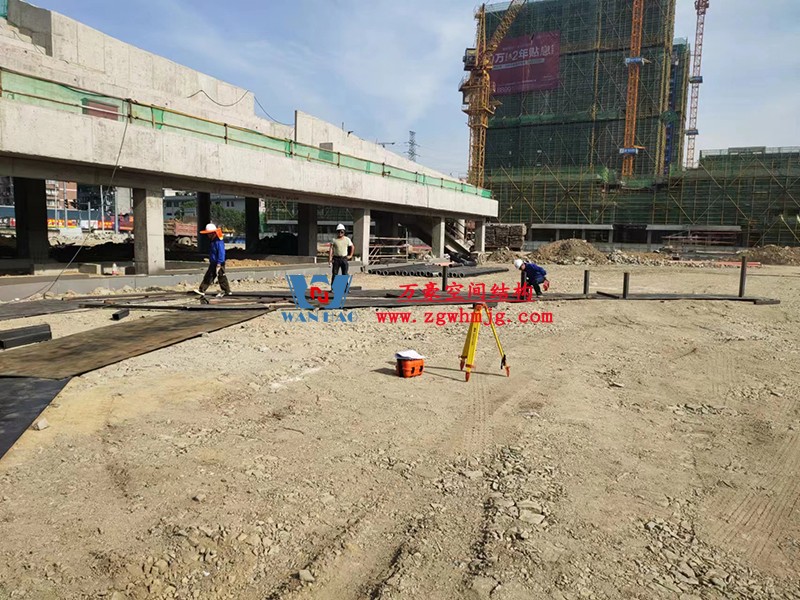 龍泉市體育場鋼膜結(jié)構(gòu)工程開始施工 龍泉市體育場鋼膜結(jié)構(gòu)工程開始施工