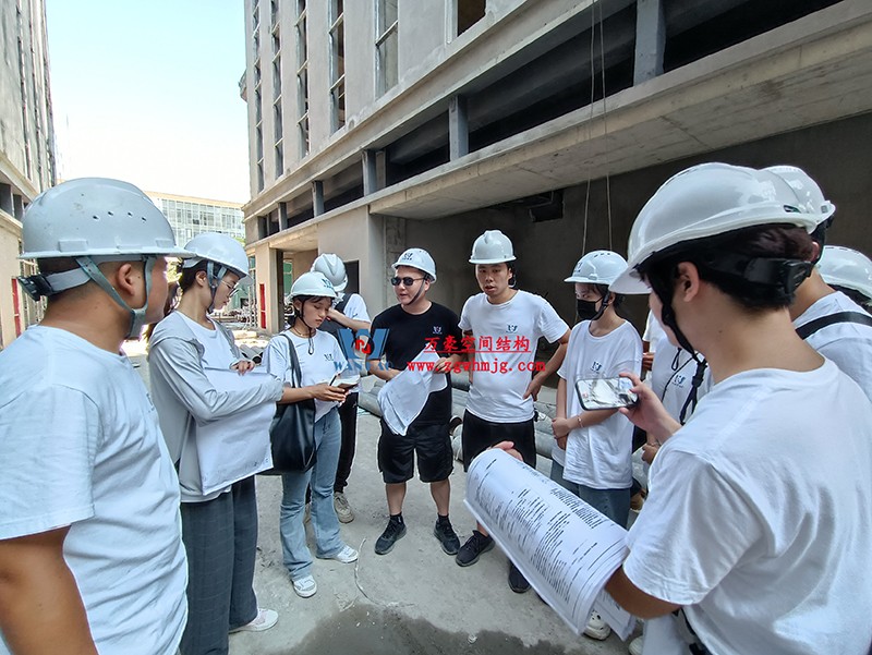 嘉興長安里ETFE氣枕鋼膜結構頂棚工程現場學習觀摩會 嘉興長安里ETFE氣枕鋼膜結構頂棚工程現場學習觀摩會
