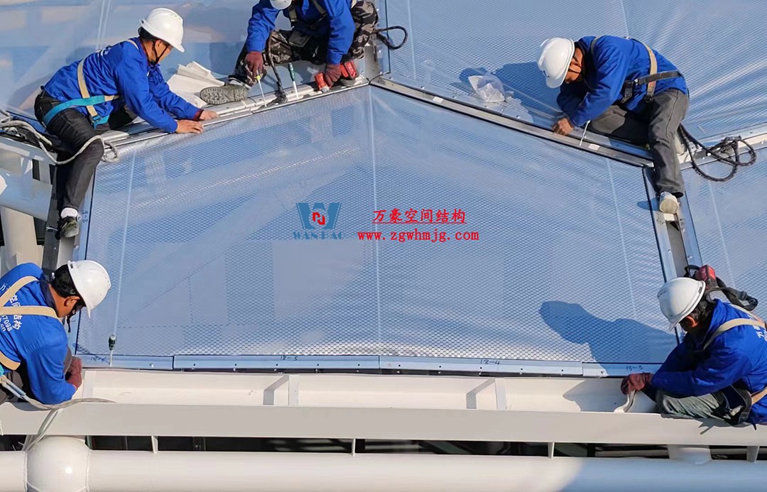 已完工，這個ETFE氣枕商業天幕閃亮登場！